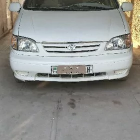 Toyota Sienna 2003