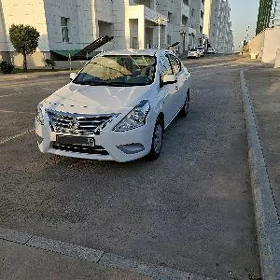 Nissan Sunny 2023