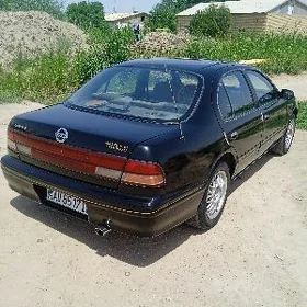 Nissan Cefiro 1995