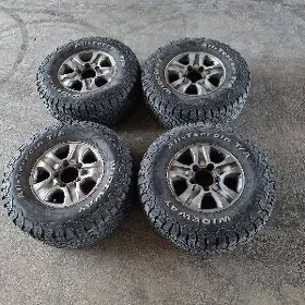 LAND CRUISER