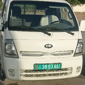 Kia Bongo 2020