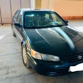 Toyota Camry 1997
