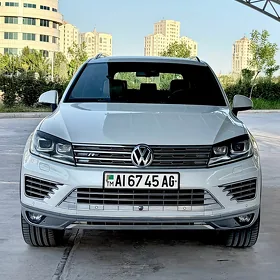 Volkswagen Touareg 2015