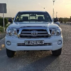 Toyota Tacoma 2010