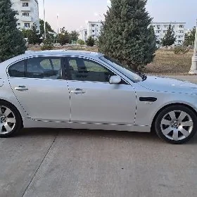BMW E60 2004