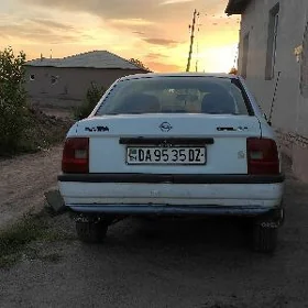 Opel Vectra 1992