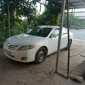 Toyota Camry 2010