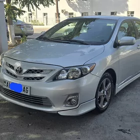 Toyota Corolla 2011
