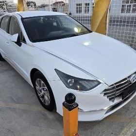 Hyundai Sonata Hybrid 2022
