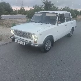 Lada 2104 1980