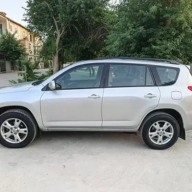 Toyota RAV4 2012