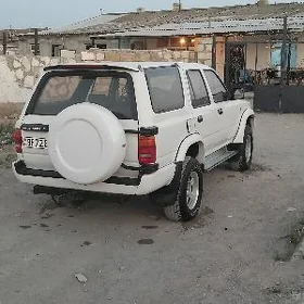 Toyota 4Runner 1993