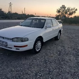 Toyota Camry 1993