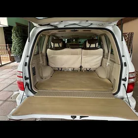 Toyota Land Cruiser 2004