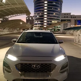 Hyundai Kona 2021