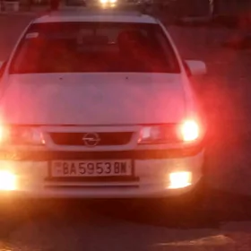 Opel Vectra 1992