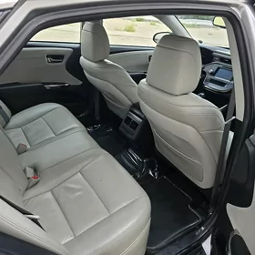 Toyota Avalon 2016