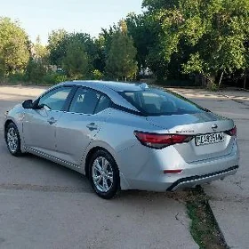 Nissan Sentra 2022