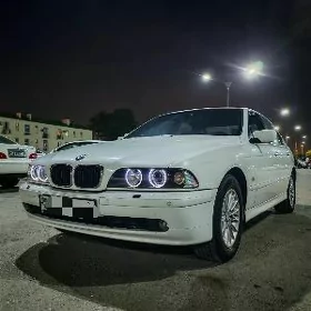 BMW E39 2001