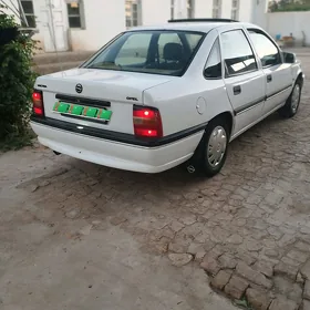 Opel Vectra 1992