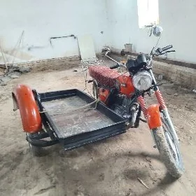 Iž Planeta 4 2025
