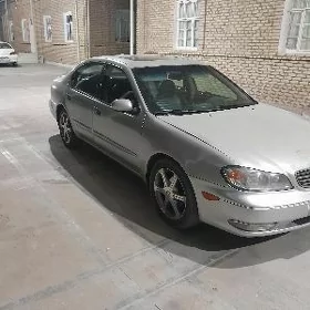 Infiniti I30 2000