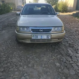 Opel Vectra 1992