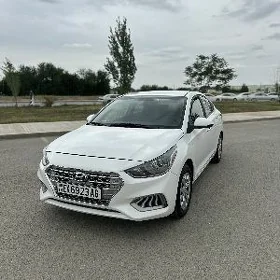 Hyundai Accent 2022
