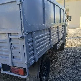 UAZ Profi 1999