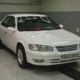 Toyota Camry 2001