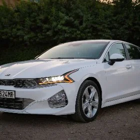 Kia K5 2021