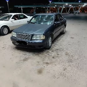 Mercedes-Benz C280 1995
