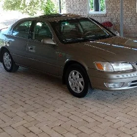 Toyota Camry 1999