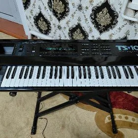 Ensoniq TS 10