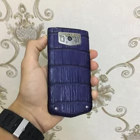 Vertu Constelation V Alligator