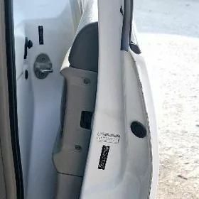 Toyota Sienna 2005