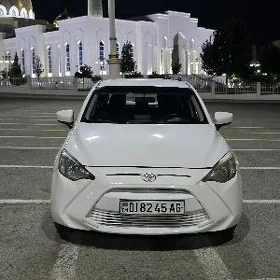 Toyota Yaris 2017