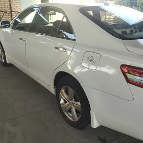Toyota Camry 2008