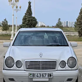 Mercedes-Benz E430 1998