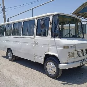 Mercedes-Benz Viano 1995