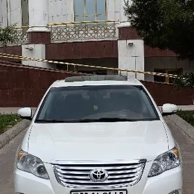 Toyota Avalon 2010