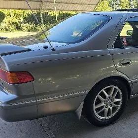 Toyota Camry 2001