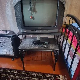 telewizor