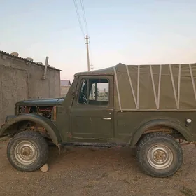 UAZ 452 1980