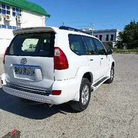 Toyota Land Cruiser Prado 2008