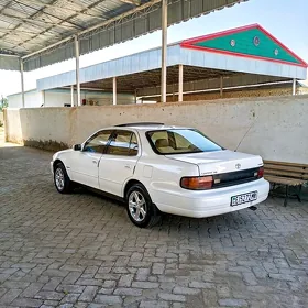 Toyota Camry 1993