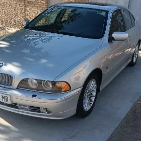 BMW E39 2003