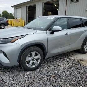 Toyota Highlander 2023