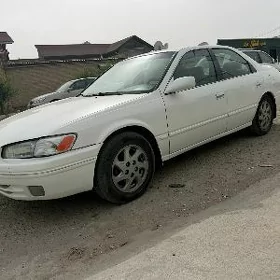 Toyota Camry 1998