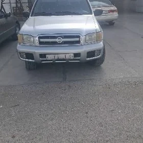 Nissan Pathfinder 2002